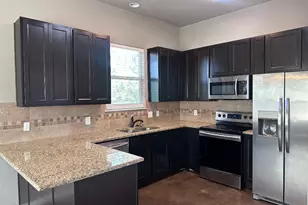 200 Mauna Kea Ln, Bastrop, TX 78602 - Photo 5