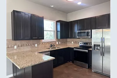 200 Mauna Kea Lane #A, Bastrop, TX 78602 - Photo 5