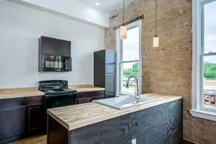 110 S Main St, Elgin, TX 78621 - Photo 13