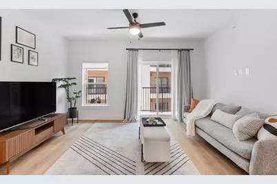 2500 Longview Street #303, Austin, TX 78705 - Photo 9