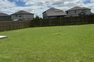 233 Perfect World Loop, Jarrell, TX 76537 - Photo 19