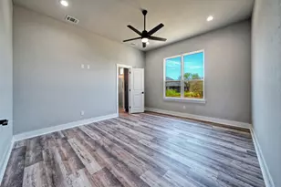 149 Waimanalo Ln, Bastrop, TX 78602 - Photo 13