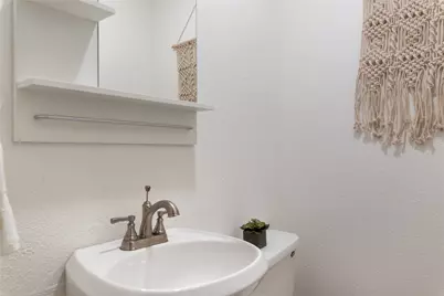 2122 Hancock Drive #103, Austin, TX 78756 - Photo 15