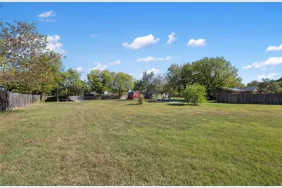 1802 Bumblebee Drive, Pflugerville, TX 78660 - Photo 27