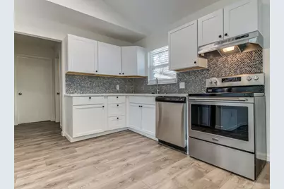 5706 Gloucester Lane #A, Austin, TX 78723 - Photo 7