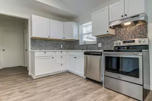 5706 Gloucester Ln, Austin, TX 78723 - Photo 7