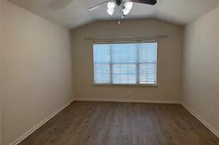 2410 Great Oaks Dr, Round Rock, TX 78681 - Photo 17