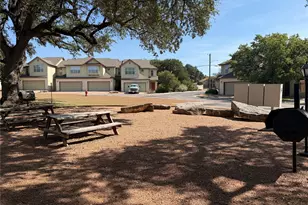 2410 Great Oaks Dr, Round Rock, TX 78681 - Photo 3