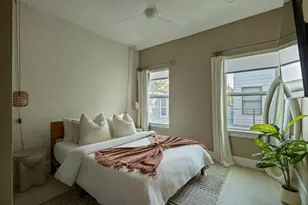 1309 Bob Harrison St, Austin, TX 78702 - Photo 17