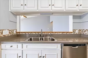 2217 Onion Creek Pkwy, Austin, TX 78747 - Photo 17