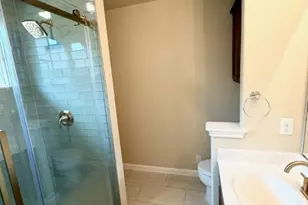 1310 W Parmer Ln, Austin, TX 78727 - Photo 9