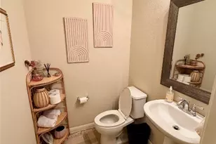 1310 W Parmer Ln, Austin, TX 78727 - Photo 15