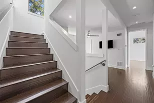 502 W 51st St, Austin, TX 78751 - Photo 11