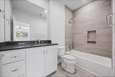 502 W 51st Street #B, Austin, TX 78751 - Photo 25