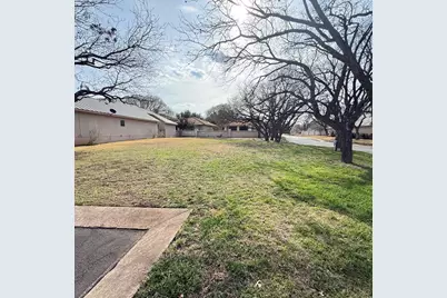 101 Menard Court, Horseshoe Bay, TX 78657 - Photo 1