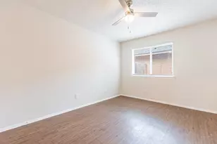 323 W William Cannon Dr, Austin, TX 78745 - Photo 19