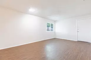 323 W William Cannon Dr, Austin, TX 78745 - Photo 7