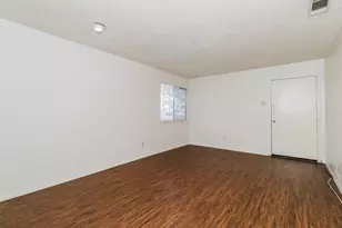 323 W William Cannon Dr, Austin, TX 78745 - Photo 5