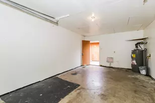 323 W William Cannon Dr, Austin, TX 78745 - Photo 21