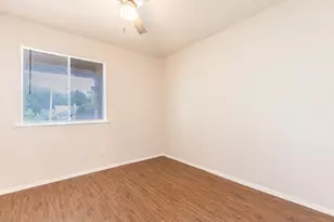 323 W William Cannon Dr, Austin, TX 78745 - Photo 15