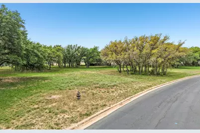 26101 Masters Parkway, Spicewood, TX 78669 - Photo 7