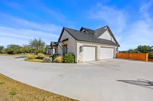 5001 Creek Meadow Cove, Spicewood, TX 78669 - Photo 39