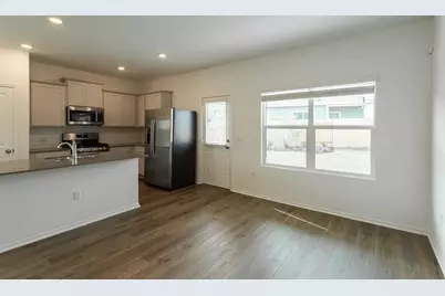 7104 Spotted Leaf Way, Del Valle, TX 78617 - Photo 11