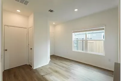 7104 Spotted Leaf Way, Del Valle, TX 78617 - Photo 13