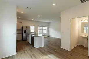 7104 Spotted Leaf Wy, Del Valle, TX 78617 - Photo 13