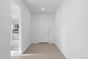 138 Arbordale St, Georgetown, TX 78628 - Photo 3