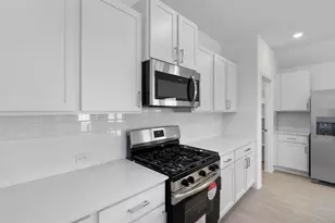 138 Arbordale St, Georgetown, TX 78628 - Photo 11