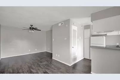 4406 Avenue C Avenue #205, Austin, TX 78751 - Photo 5