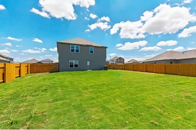 16429 Farmhouse Lane, Elgin, TX 78621 - Photo 21