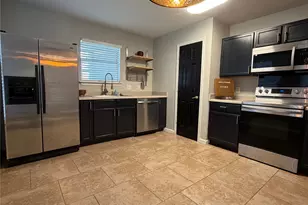 7108 Walkup Ln, Austin, TX 78747 - Photo 3