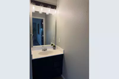 7108 Walkup Lane, Austin, TX 78747 - Photo 9