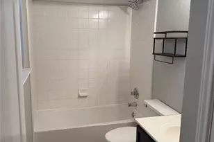 7108 Walkup Ln, Austin, TX 78747 - Photo 15