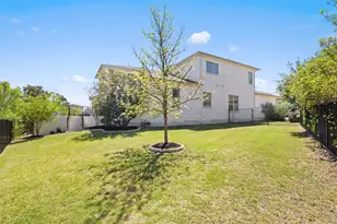 413 Mercer Falls Rd, Lakeway, TX 78738 - Photo 31