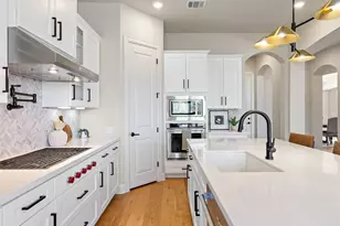 413 Mercer Falls Rd, Lakeway, TX 78738 - Photo 13