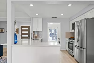 11602 Three Oaks Trail, Austin, TX 78759 - Photo 13