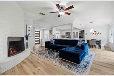 11602 Three Oaks Trail, Austin, TX 78759 - Photo 3