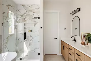 901 Redd St, Austin, TX 78745 - Photo 17