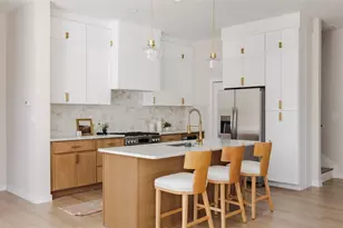 901 Redd St, Austin, TX 78745 - Photo 7