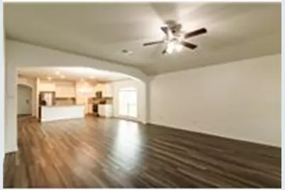 209 Reagor Drive, Taylor, TX 76574 - Photo 5