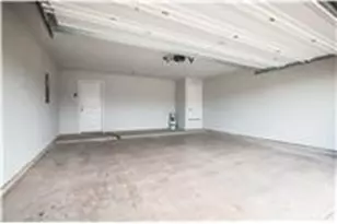 209 Reagor Dr, Taylor, TX 76574 - Photo 25