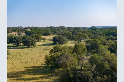 000 Cr 121 Road, Oakalla, TX 76549 - Photo 7