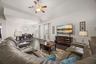 20312 Martin Ln, Pflugerville, TX 78660 - Photo 9