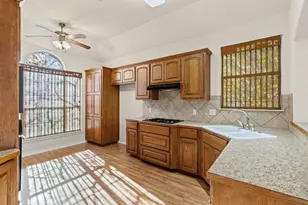 715 Enchanted Rock Trail, Georgetown, TX 78633 - Photo 3