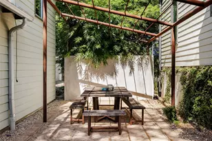 2201 Bowman Ave, Austin, TX 78703 - Photo 31