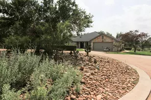 219 Young Ranch Rd, Georgetown, TX 78633 - Photo 11