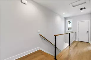 4611 Unity Cir, Austin, TX 78731 - Photo 31